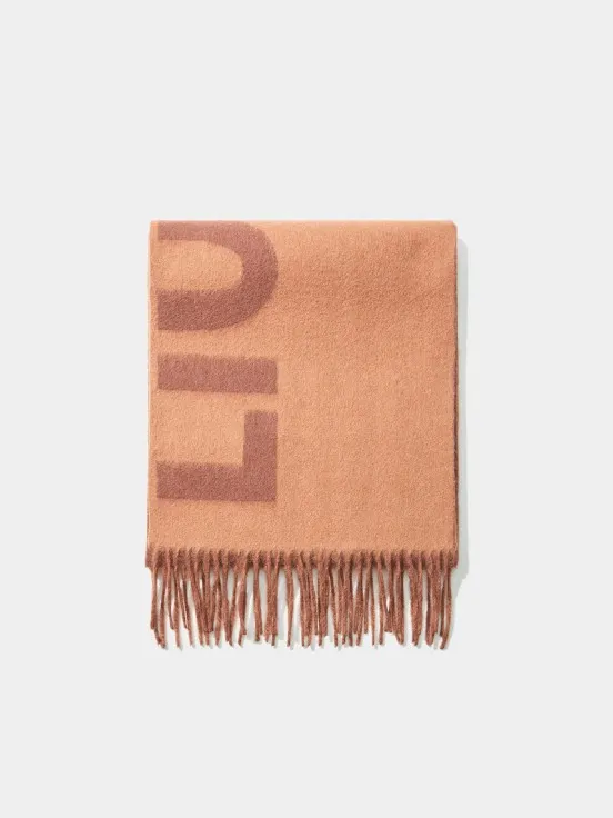 100% wool scarf