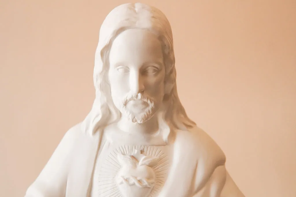 24 Blessing Sacred Heart Outdoor Statue