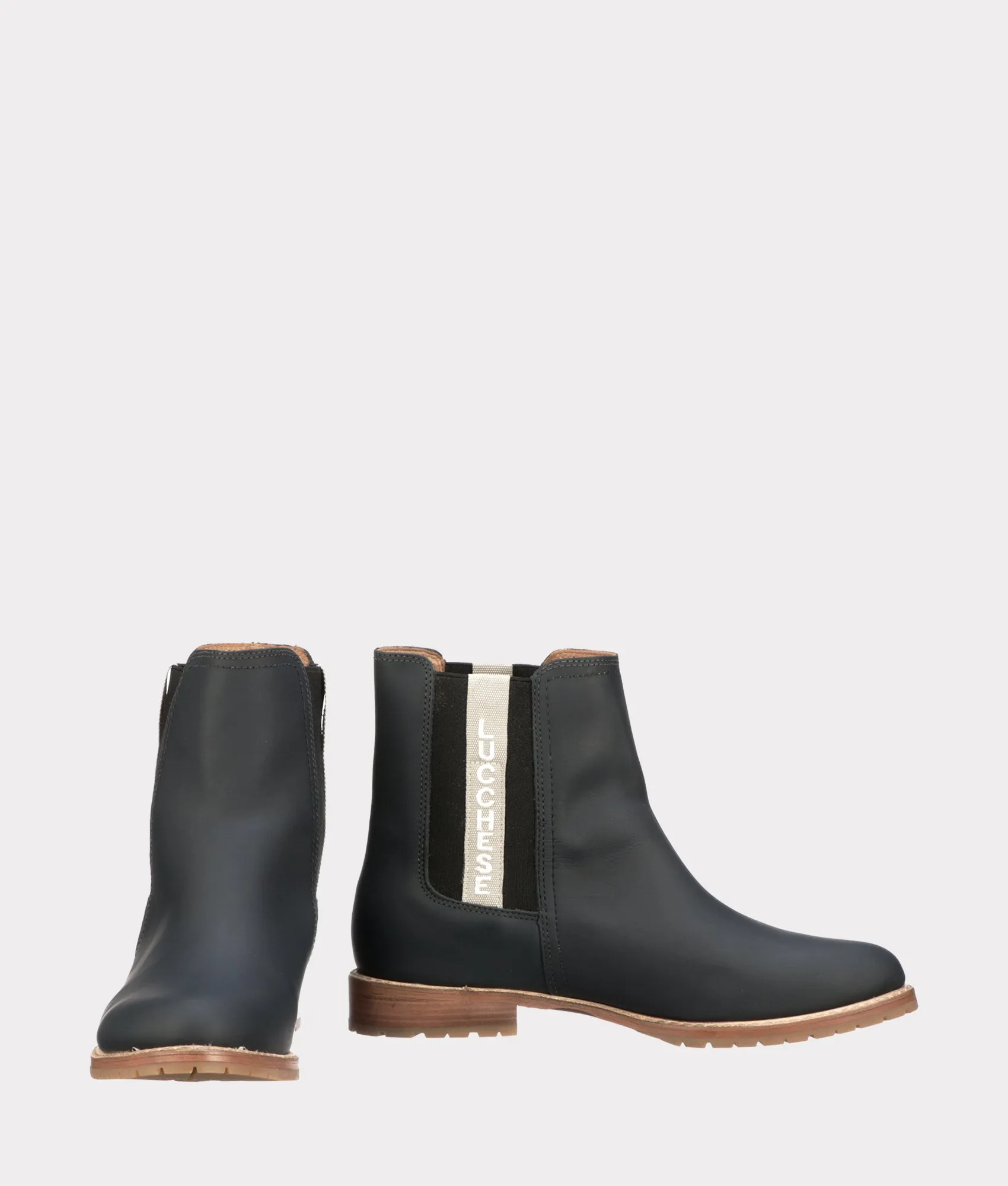 All-Weather Ladies Garden Boot :: Navy + Black