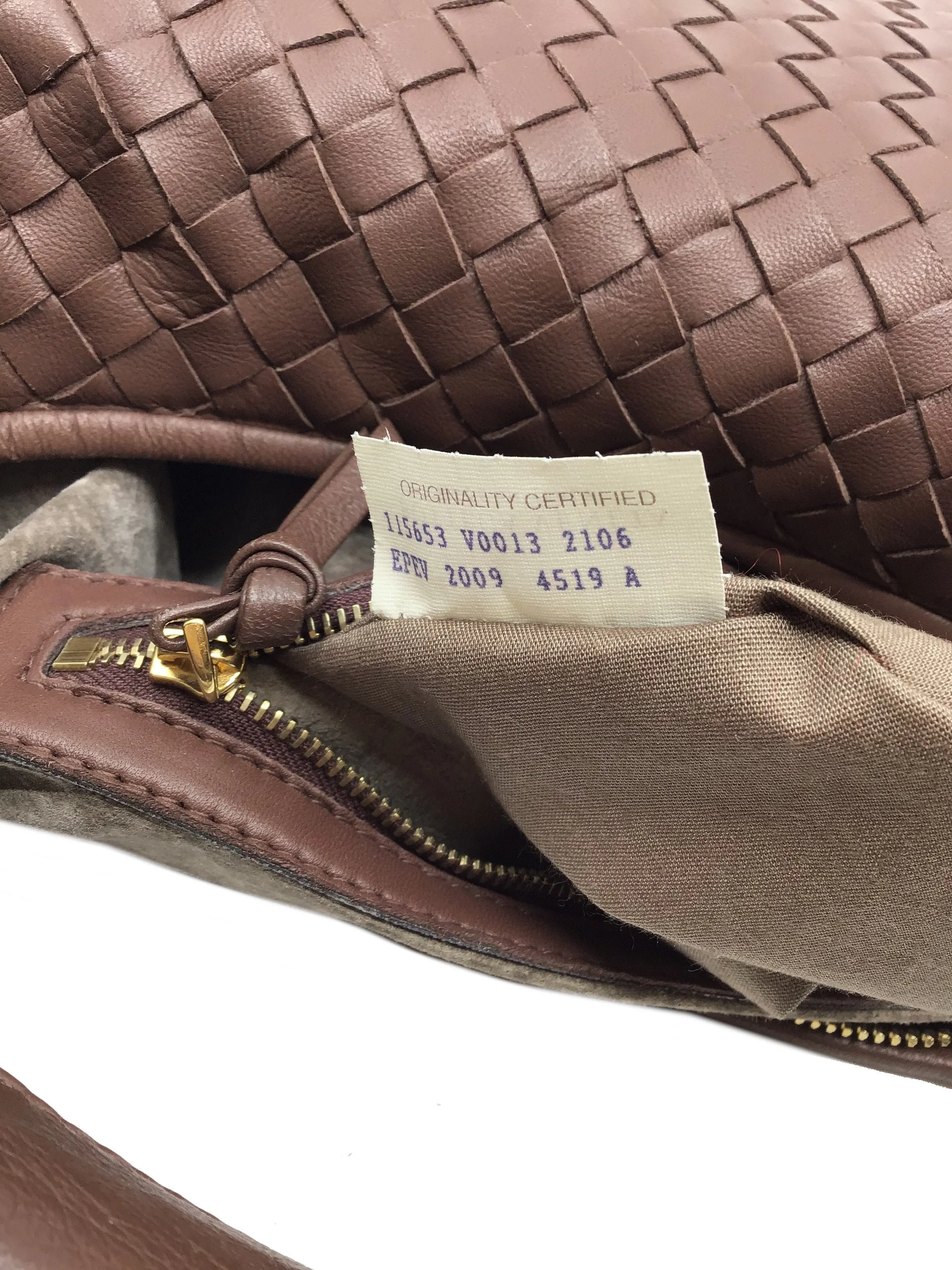 Bottega Veneta Nappa Intrecciato Medium Veneta Hobo