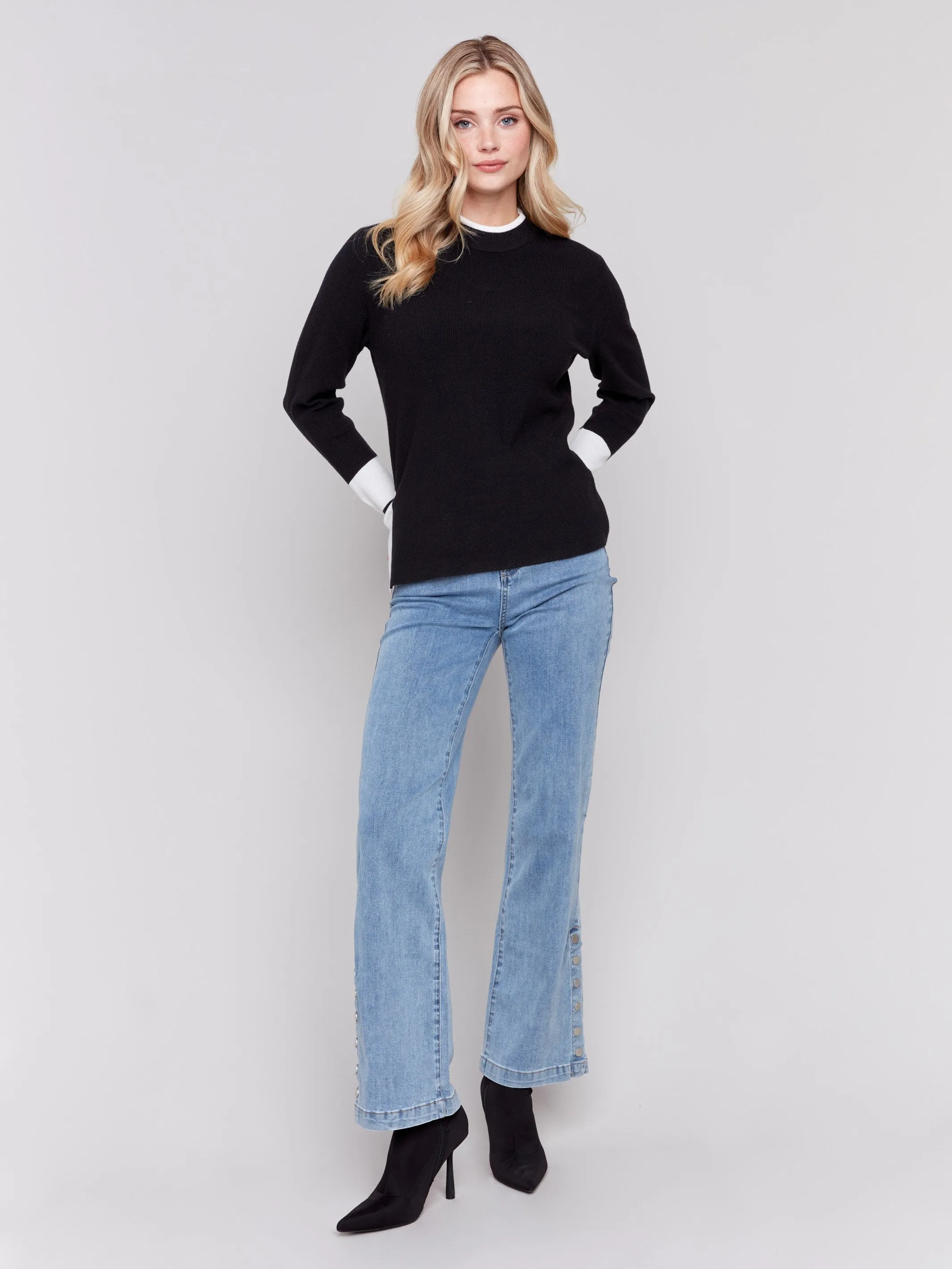 Crew Neck Sweater with Side Slit - Black