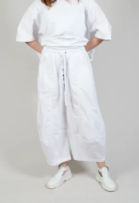 Cropped Balloon Leg Trousers in White