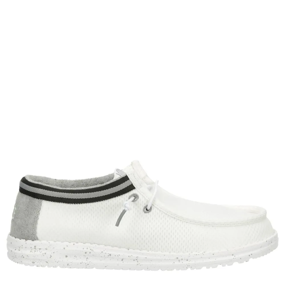 HEYDUDE  MENS WALLY SLIP ON SNEAKER