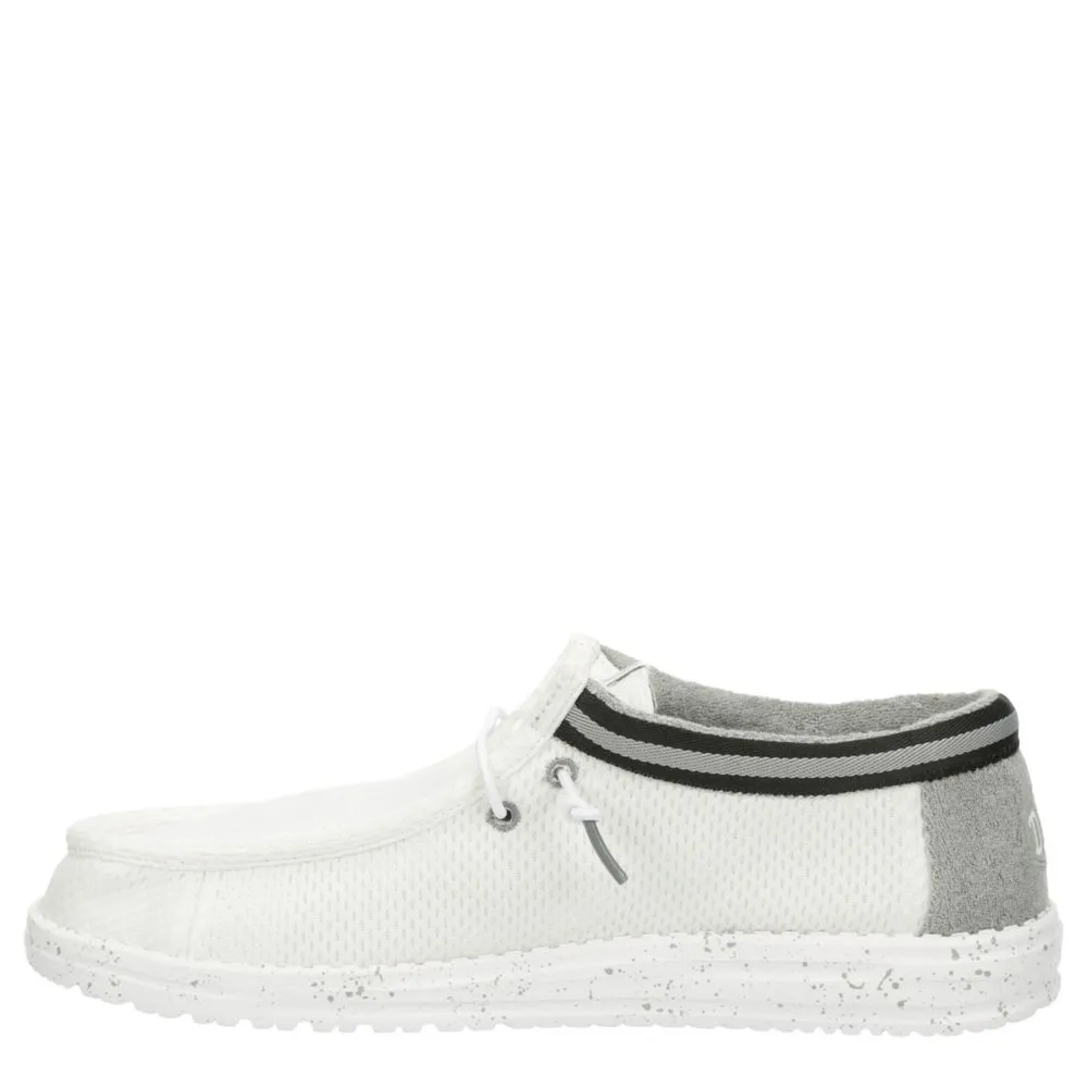 HEYDUDE  MENS WALLY SLIP ON SNEAKER