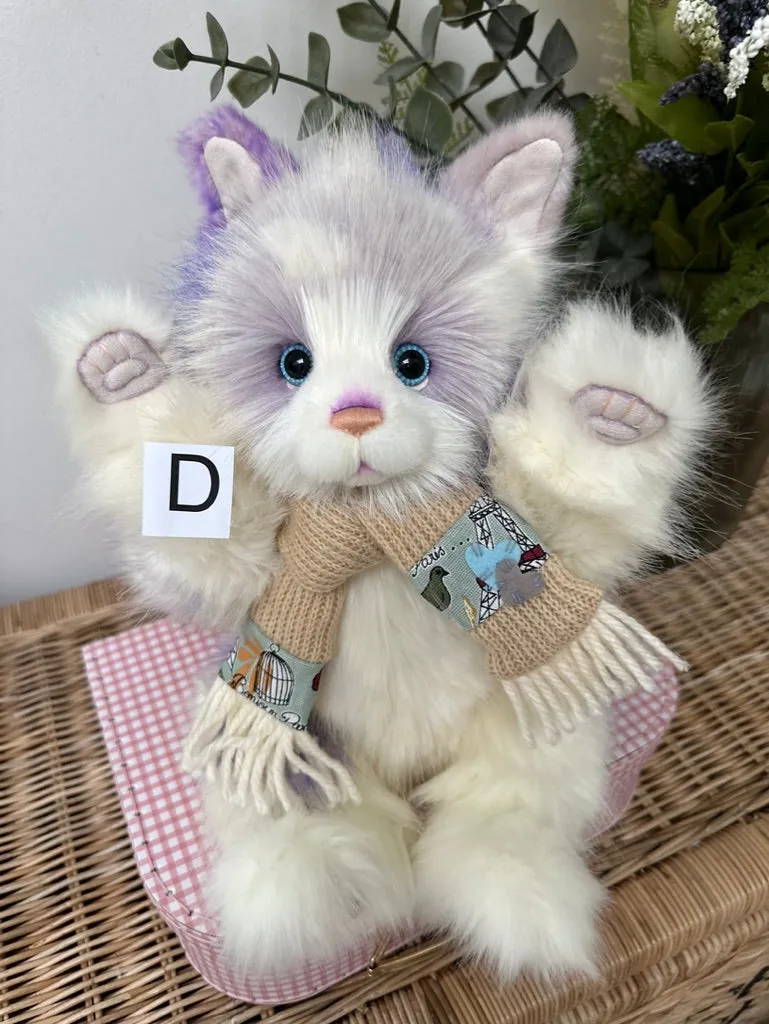 Sleepyhead Charlie Bears Secrets Collection Plush Kitten Cat