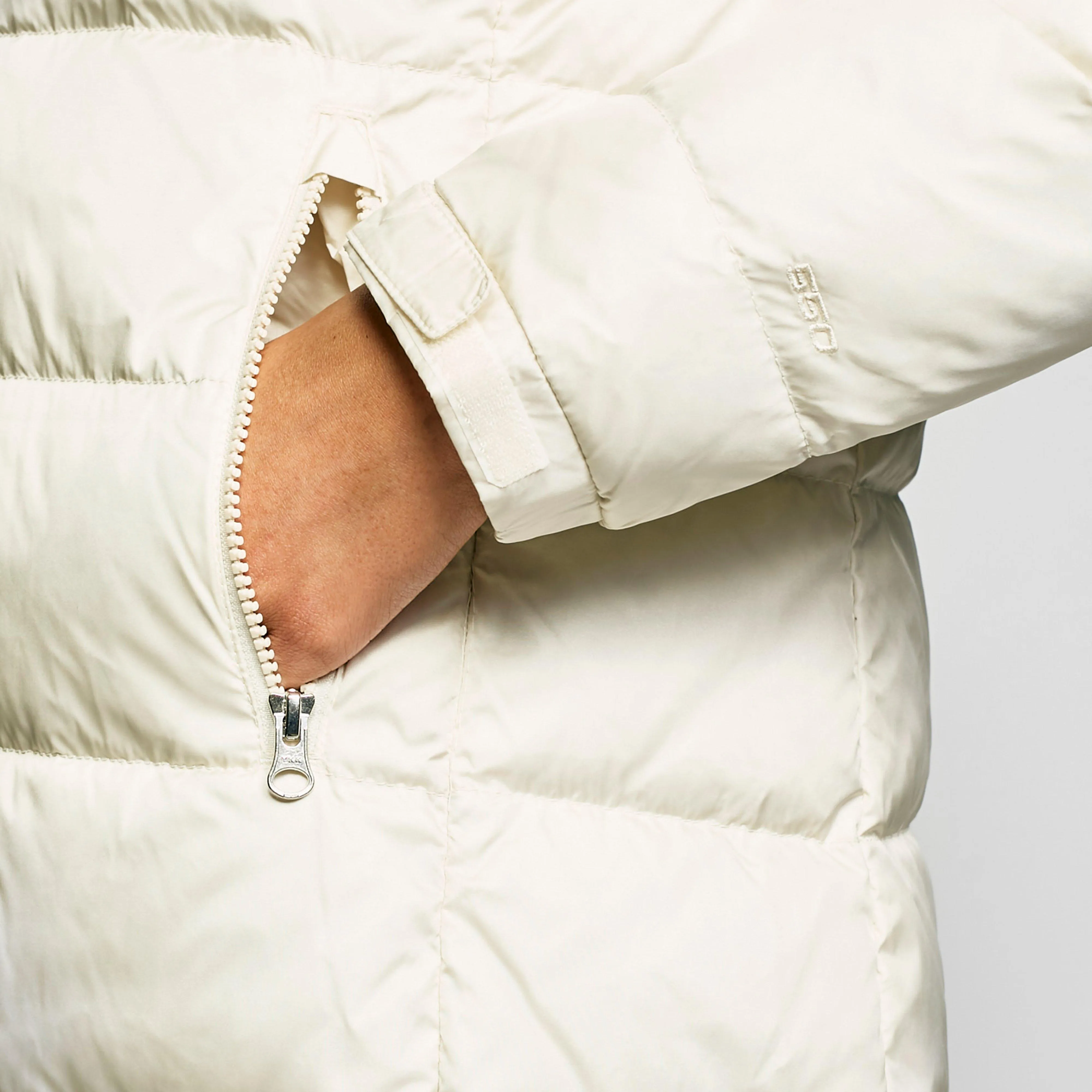 The North Face Women's Metropolis III Parka | Ultimate Outdoors